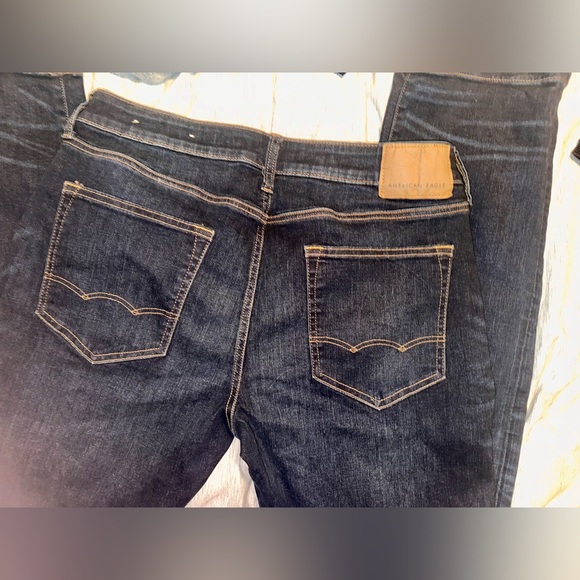 AE Men’s Next Level Flex Straight legged jeans - Picture 4 of 5